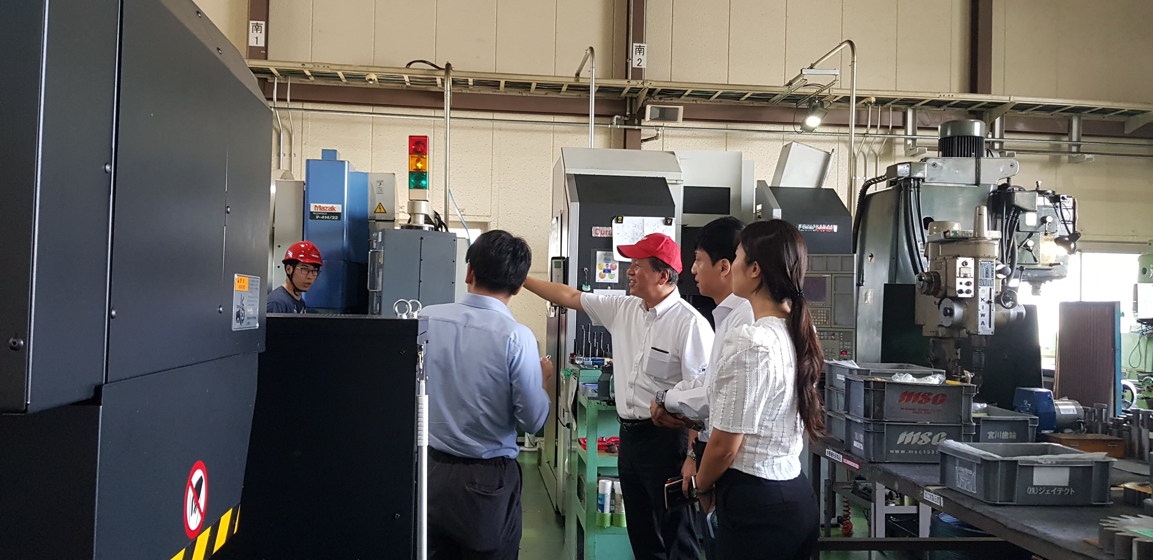 제조 현장 브리핑 통역